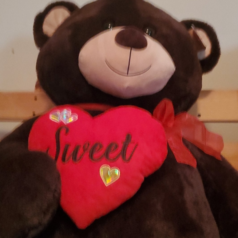 Oversized bear - Picture 2 of 5